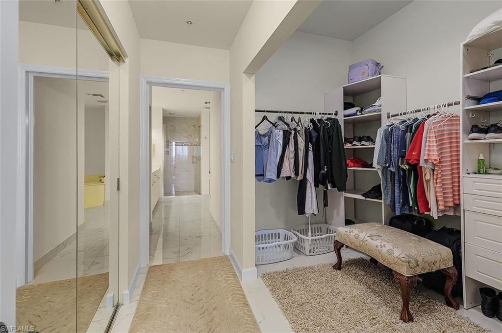 THE SHORES - Residential