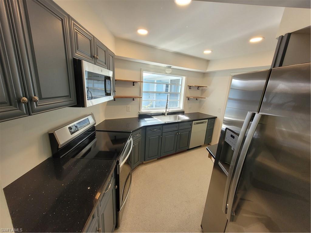 NUTTINGLIKIT GROVE - Residential