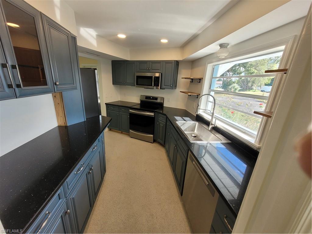 NUTTINGLIKIT GROVE - Residential