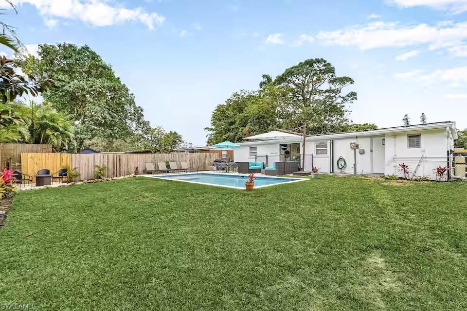 1303 Delmar LN