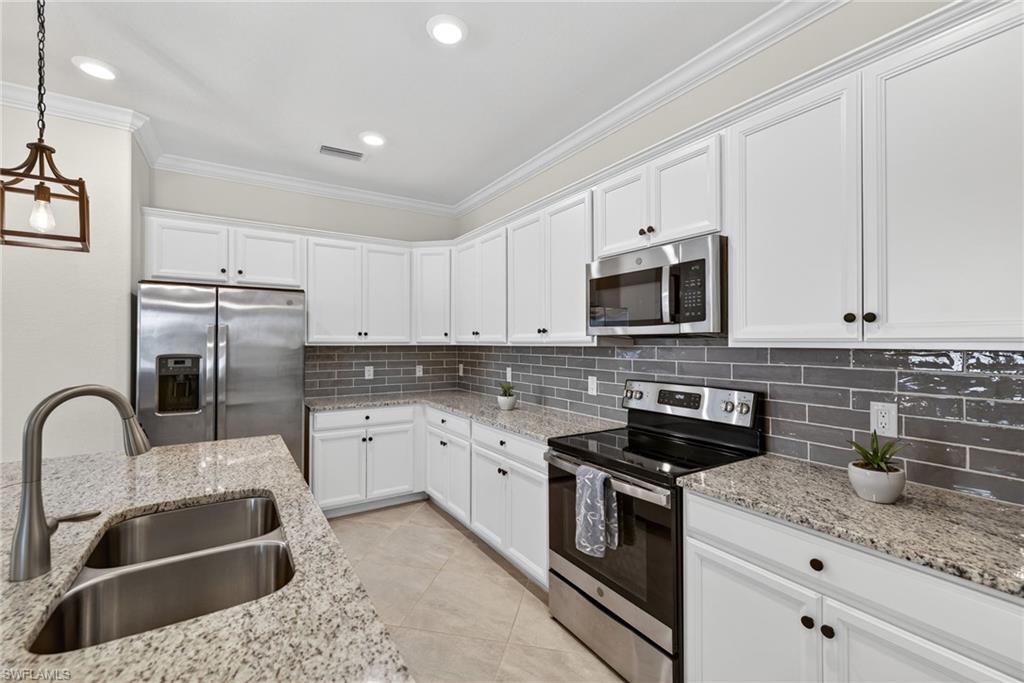 ARBORWOOD PRESERVE - Residential