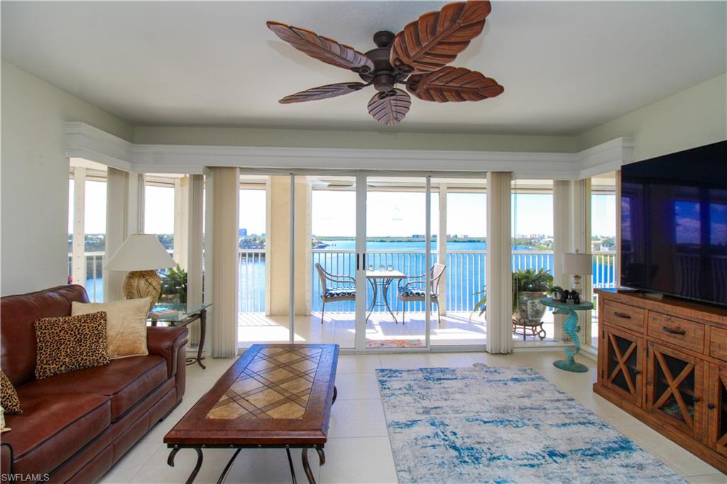 HICKORY BAY WEST - Residential Lease