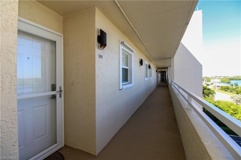 HICKORY BAY WEST - Residential Lease