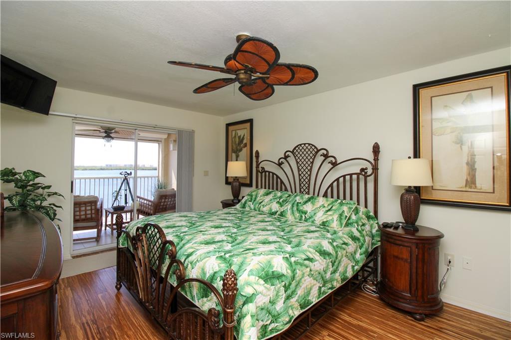 HICKORY BAY WEST - Residential Lease