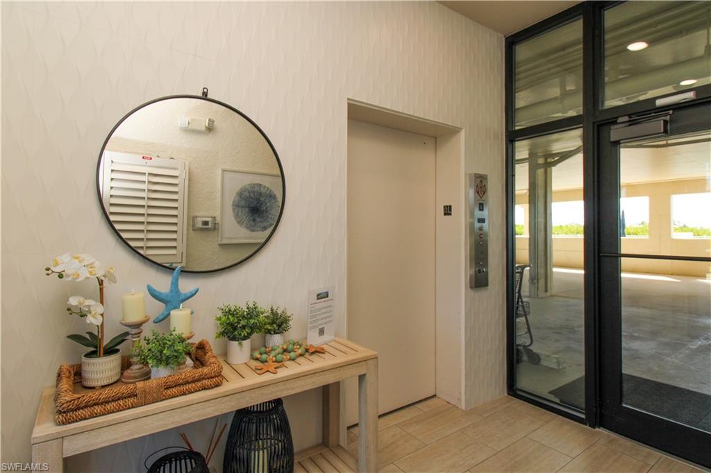 HICKORY BAY WEST - Residential Lease