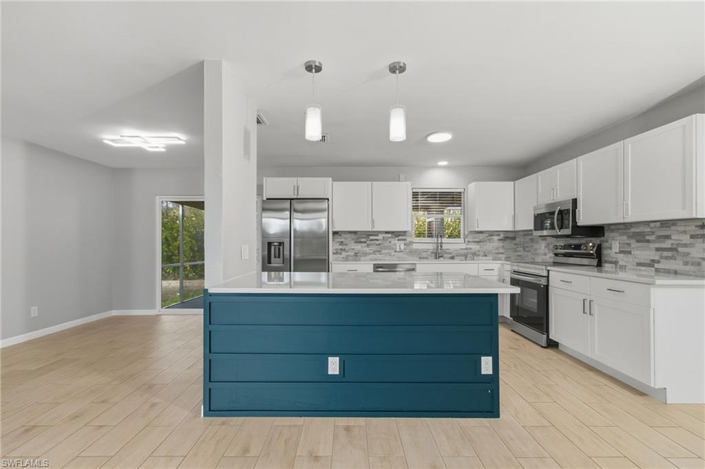 ISLAND PARK WOODLANDS - Residential