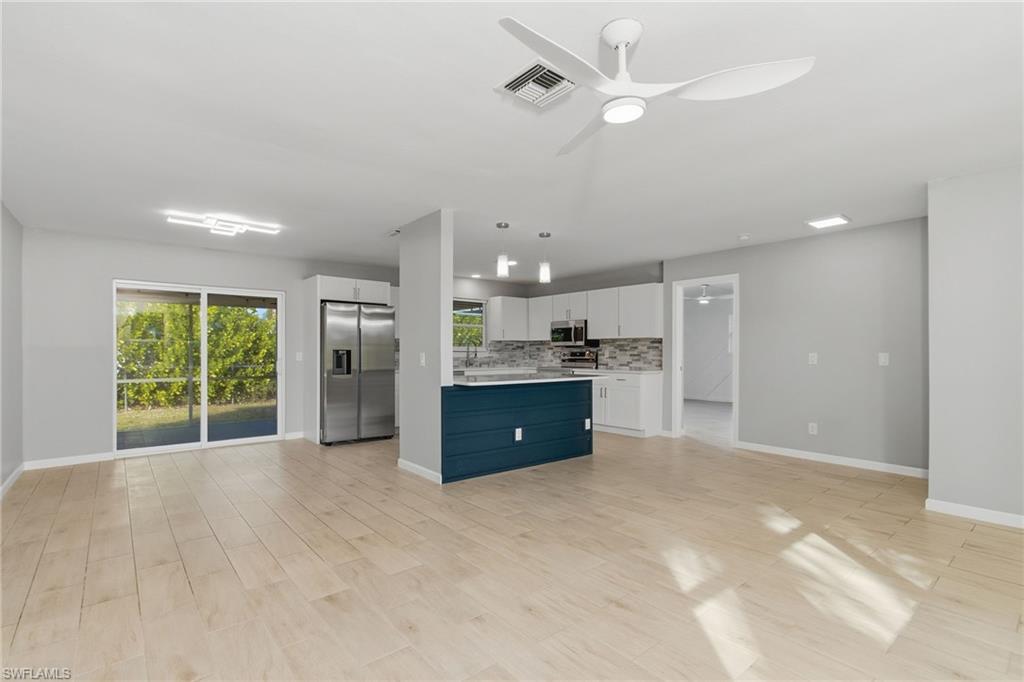 ISLAND PARK WOODLANDS - Residential