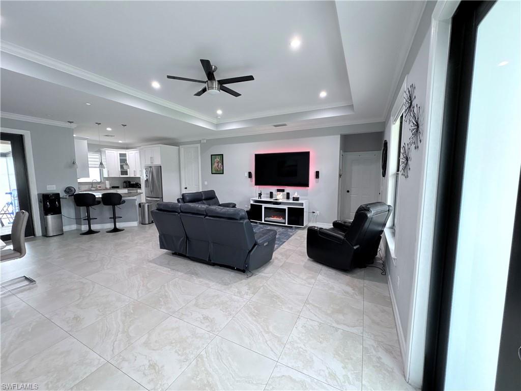 GOLDEN GATE ESTATES - Residential