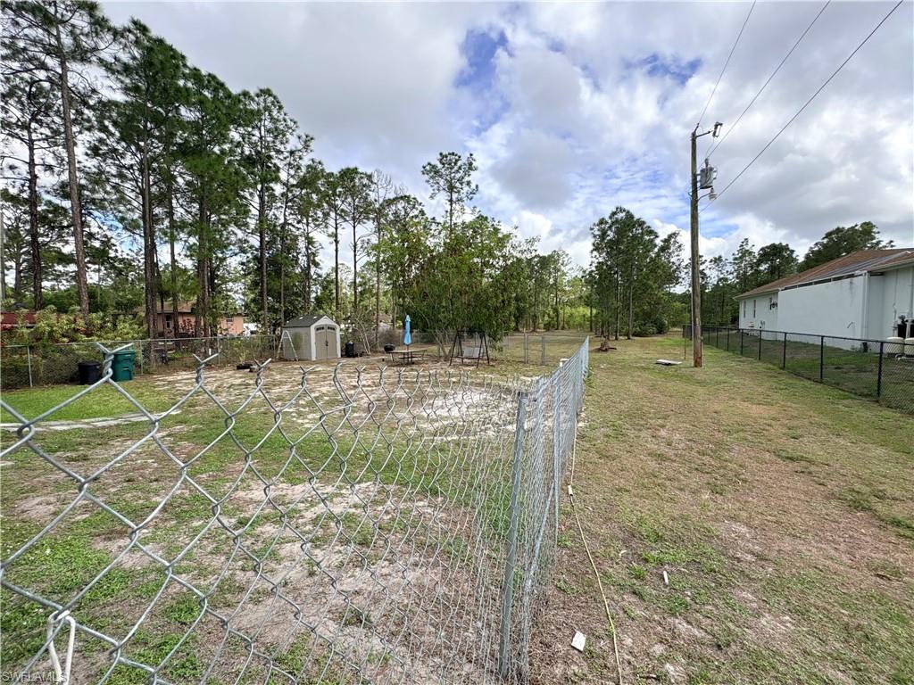 GOLDEN GATE ESTATES - Residential