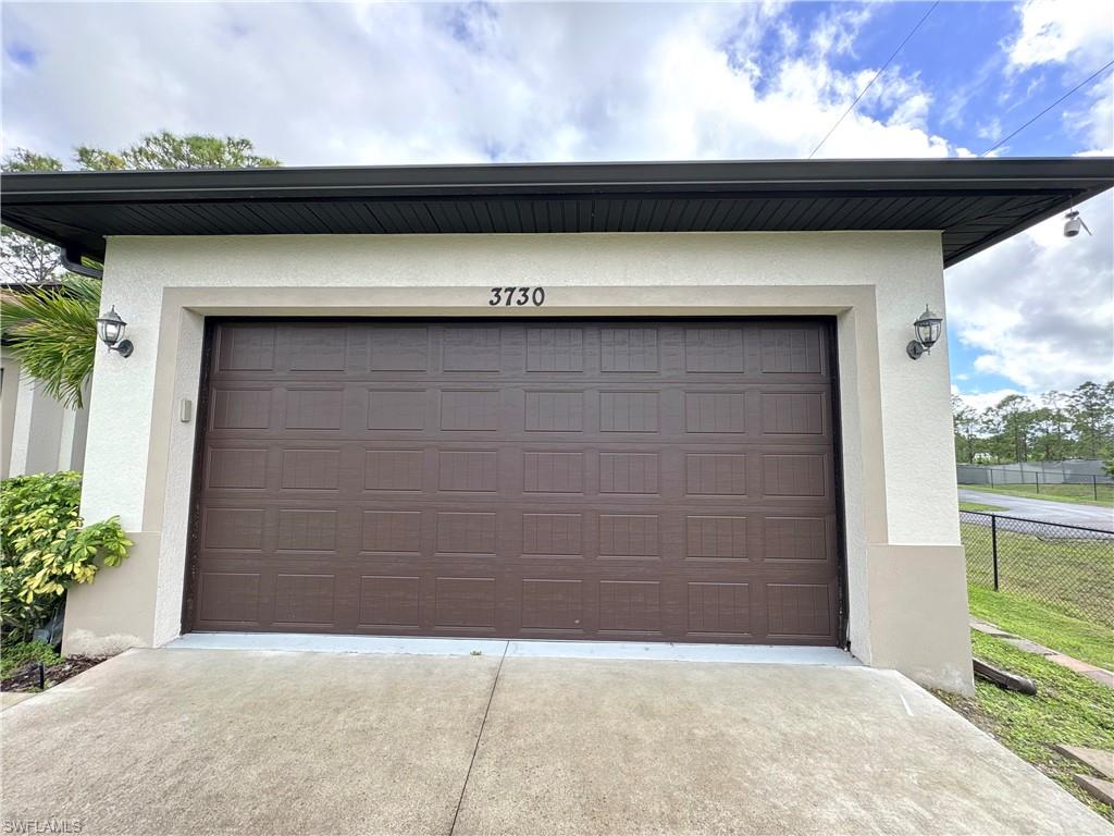 GOLDEN GATE ESTATES - Residential