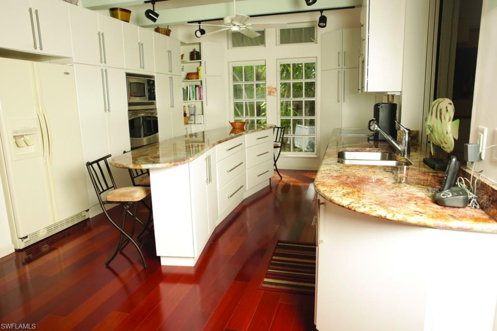 GUMBO LIMBO - Residential