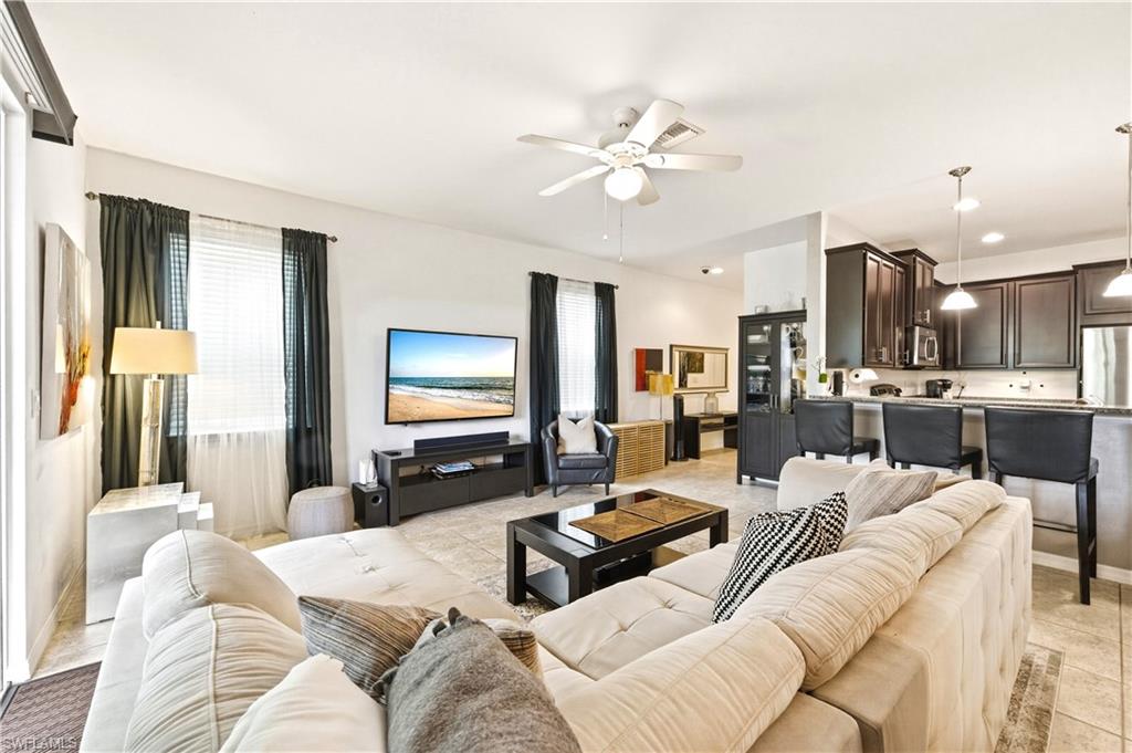 SOMERSET TOWNHOMES - Residential Lease