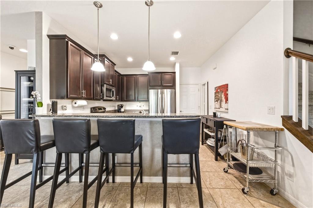 SOMERSET TOWNHOMES - Residential Lease