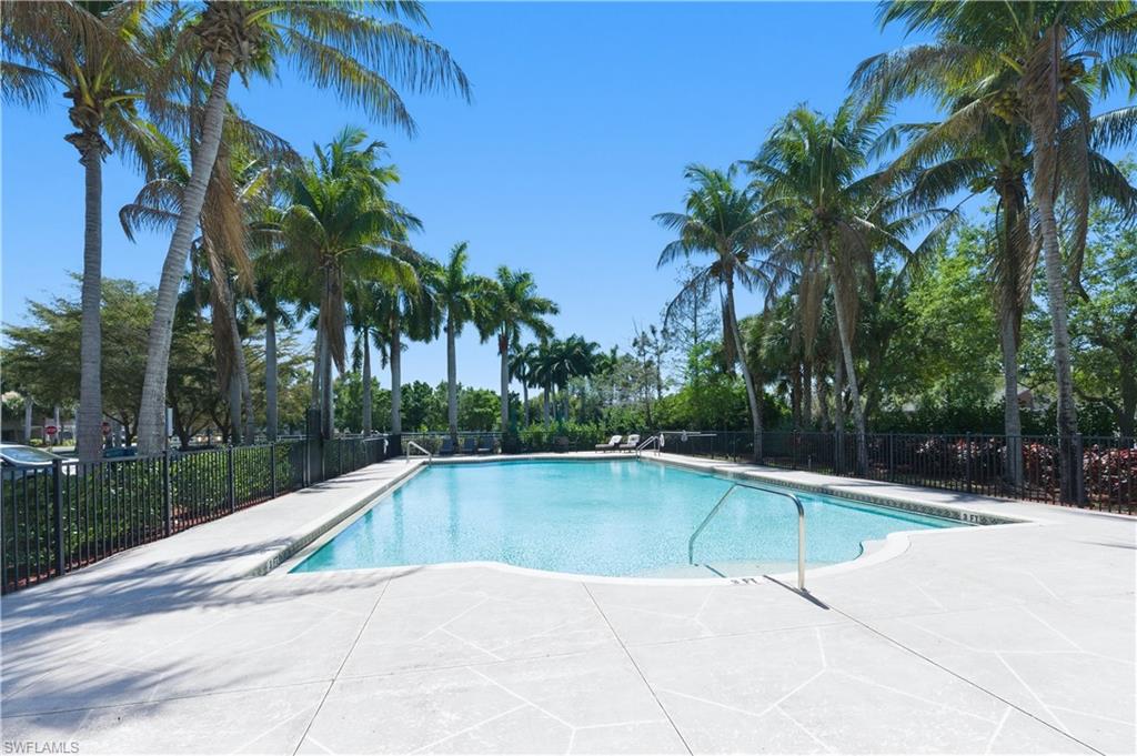 SOMERSET TOWNHOMES - Residential Lease