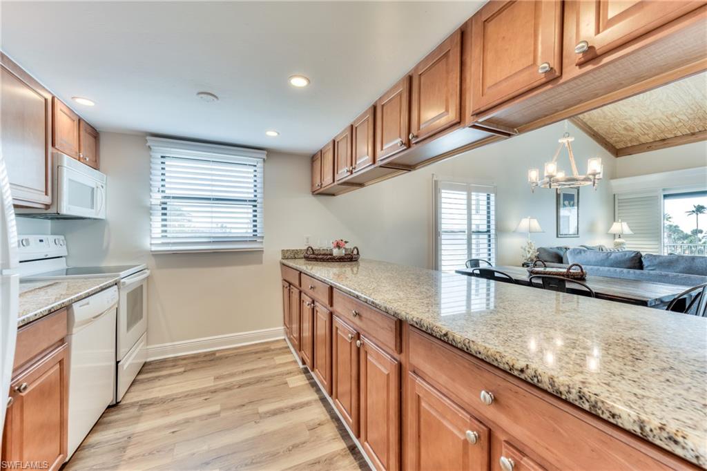 GULF BEACH VILLAS - Residential