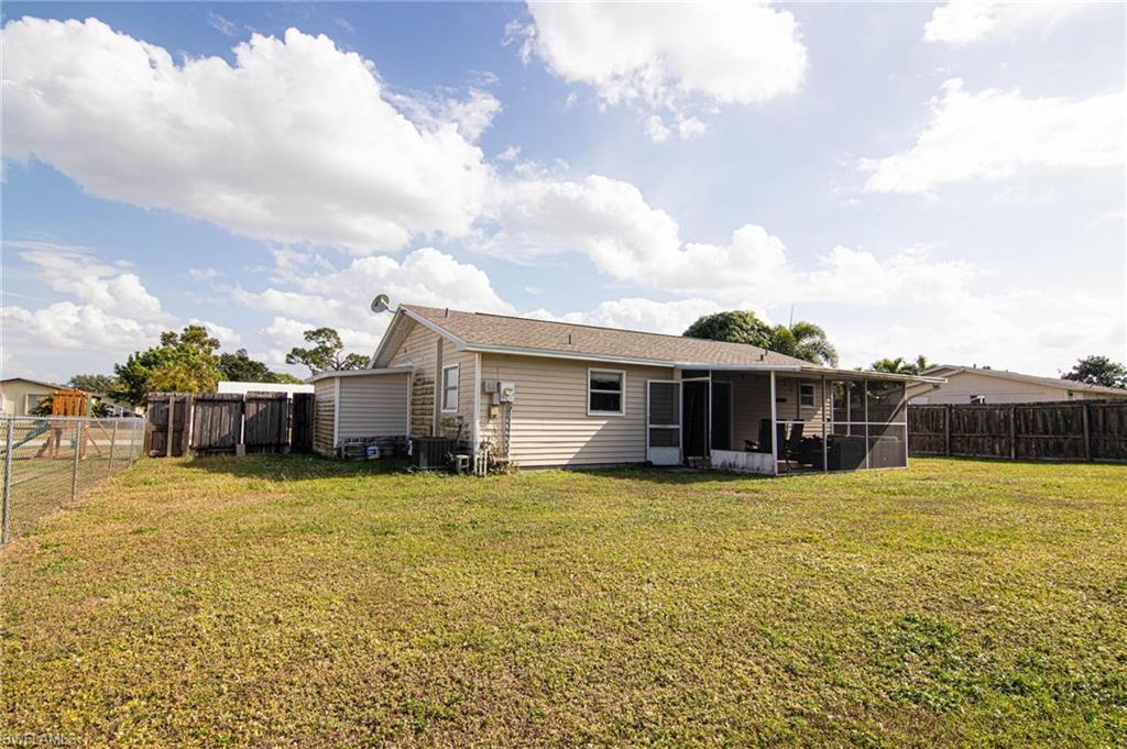 LEHIGH ACRES - Residential