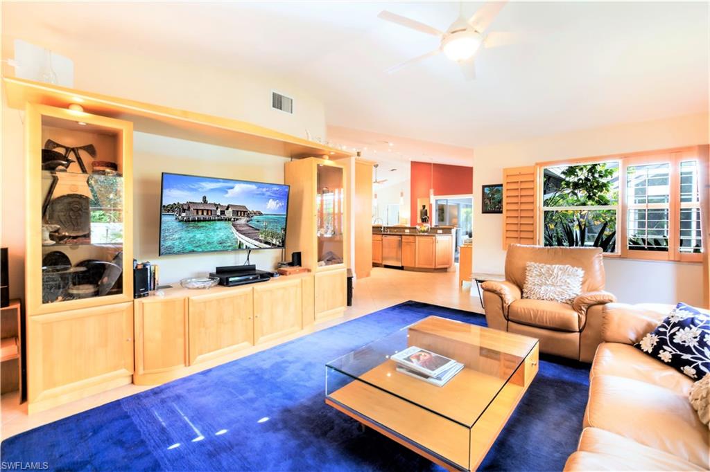 THE GROVES - Residential