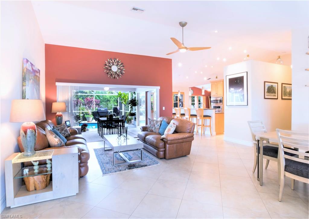 THE GROVES - Residential