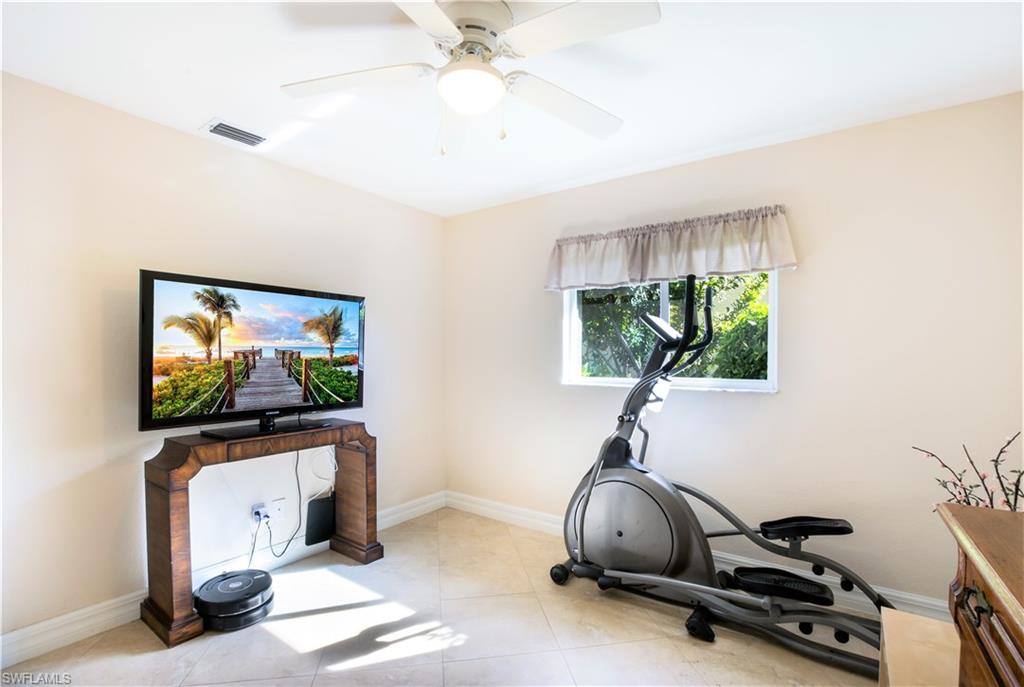 THE GROVES - Residential