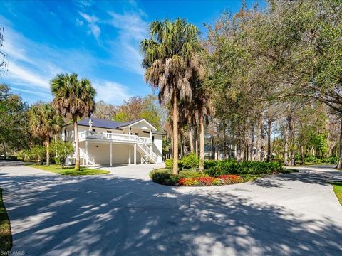 A home in NAPLES