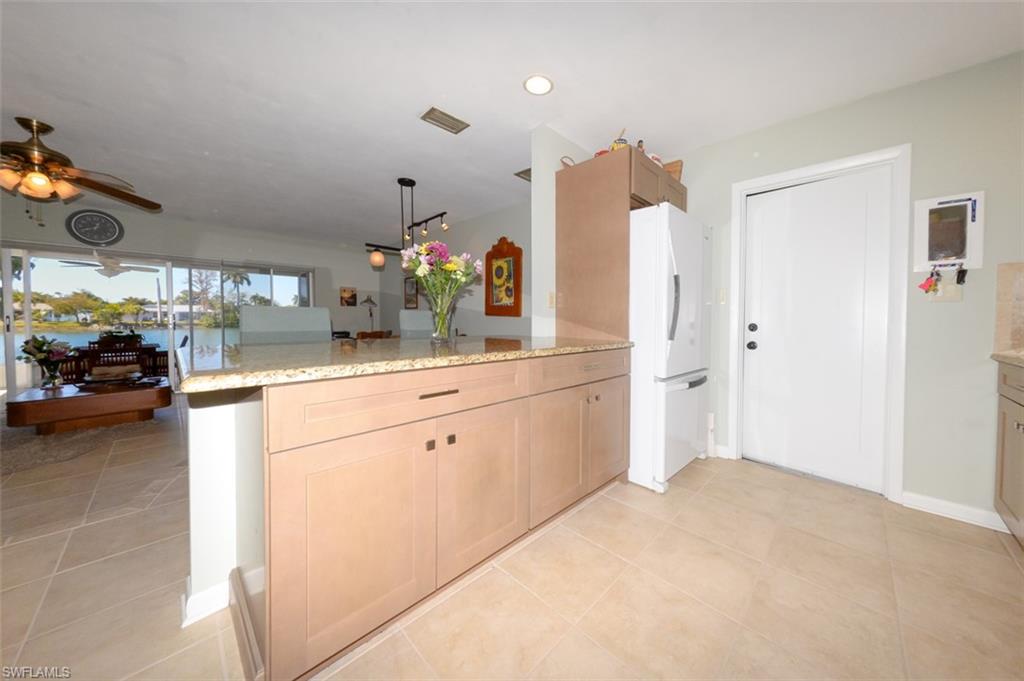 CANDLEWOOD LAKE ESTATES - Residential