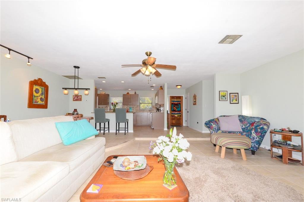 CANDLEWOOD LAKE ESTATES - Residential