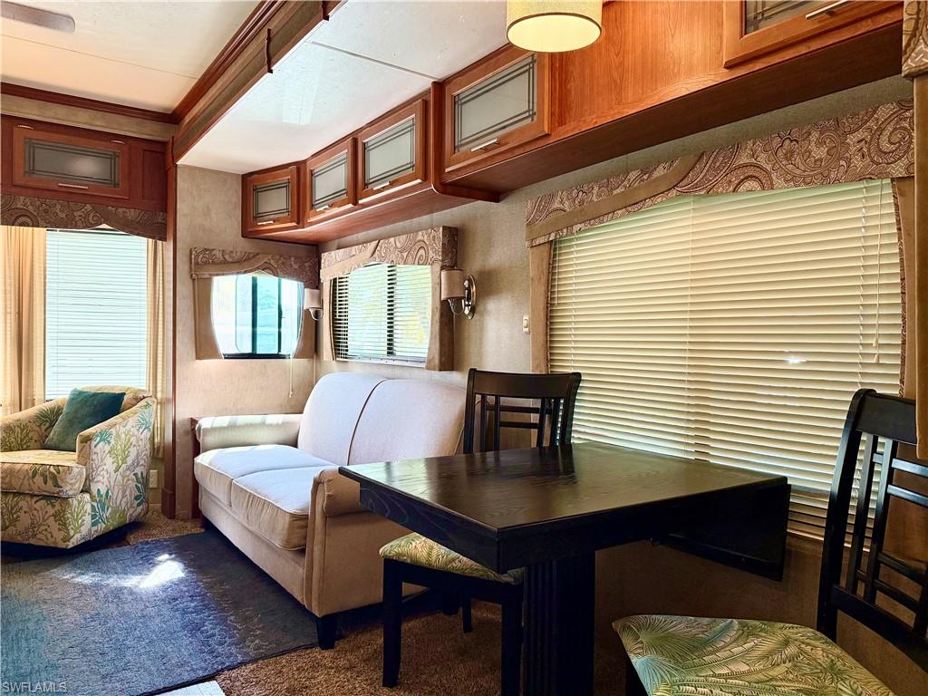 IMPERIAL WILDERNESS - Residential