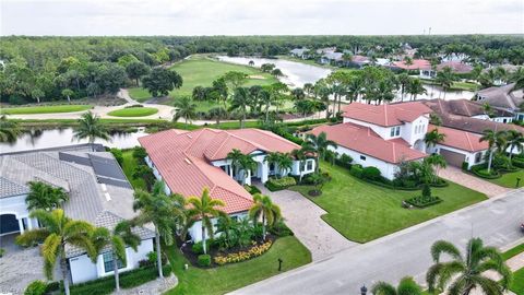 A home in NAPLES