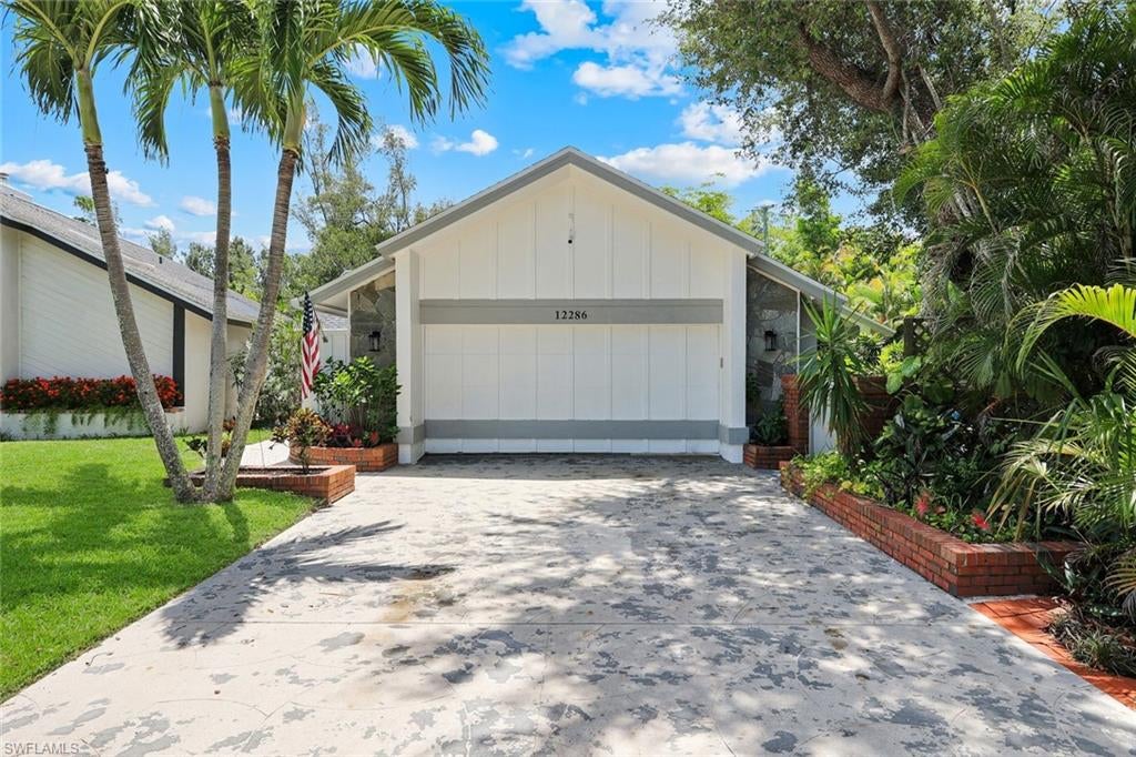 12286 McGregor Woods CIR