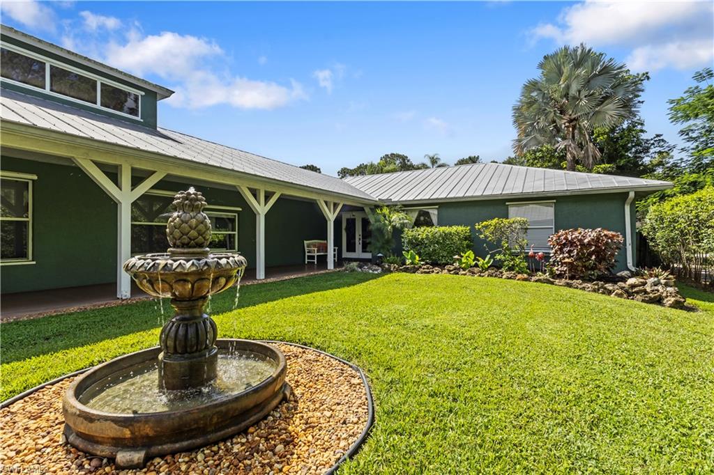 6060 Painted Leaf LN