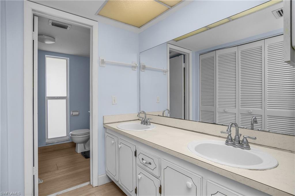 GLADES COUNTRY CLUB - Residential