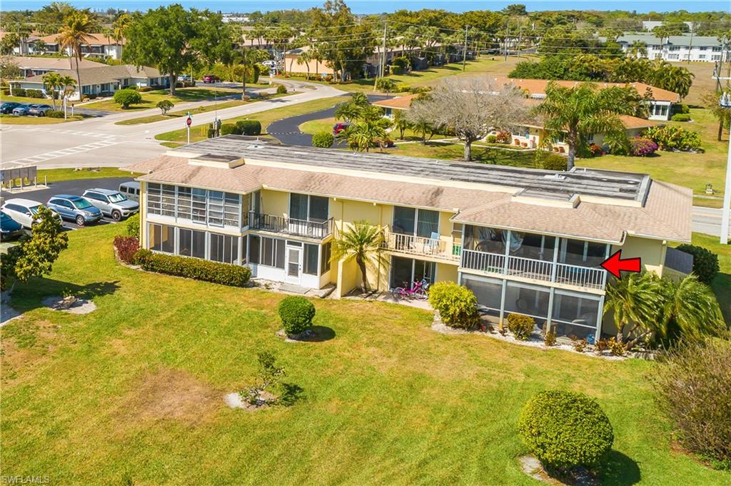 GLADES COUNTRY CLUB - Residential