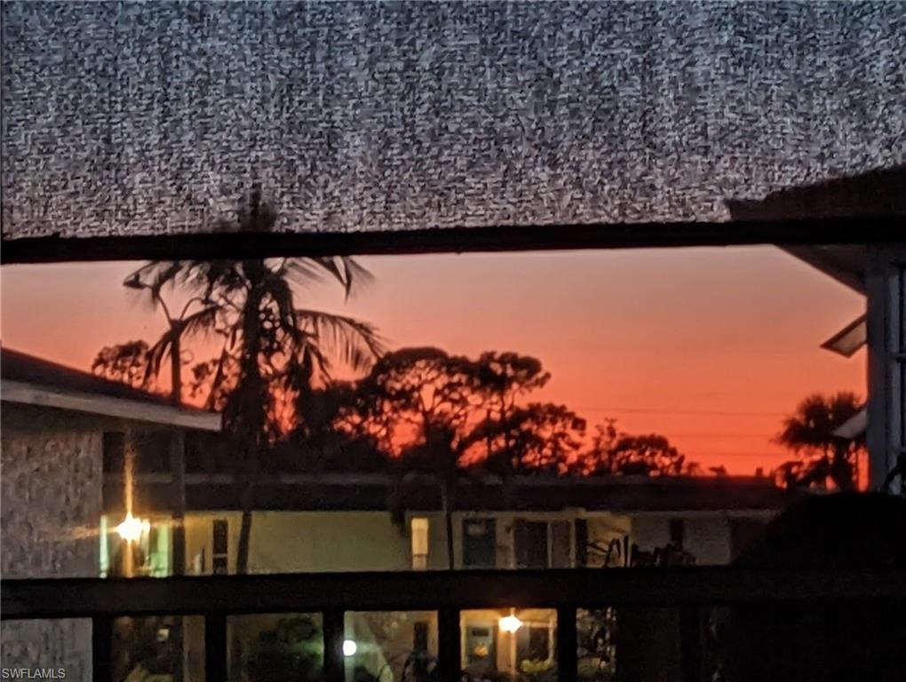 GLADES COUNTRY CLUB - Residential