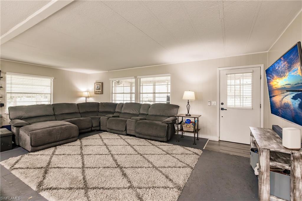 BUCKINGHAM - Residential