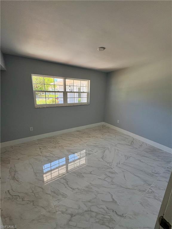 GOLDEN GATE CITY - Residential