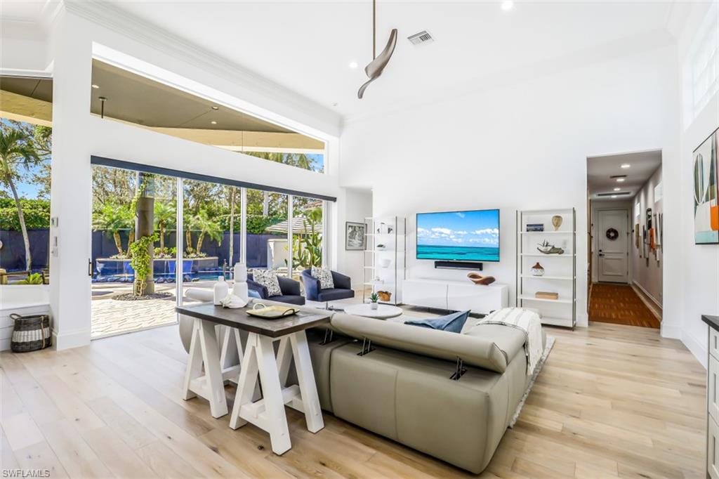 GRAND ISLE - Residential