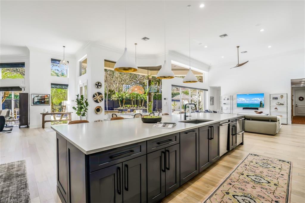 GRAND ISLE - Residential