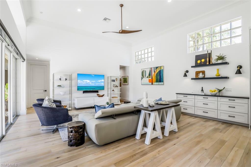 GRAND ISLE - Residential