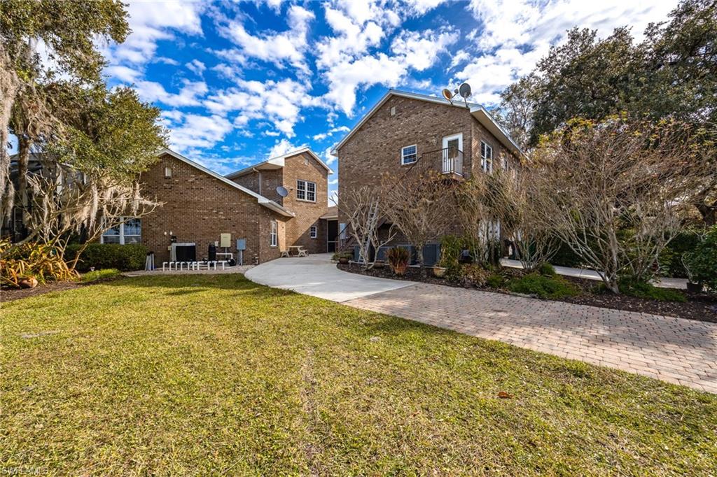 OAK HAVEN ESTATES - Residential