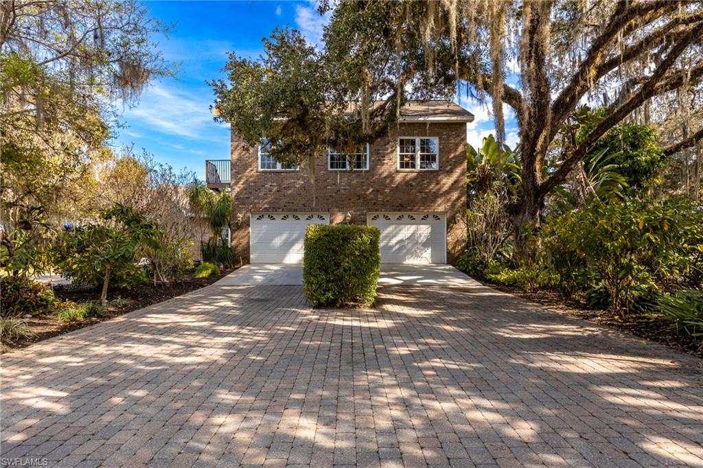 OAK HAVEN ESTATES - Residential