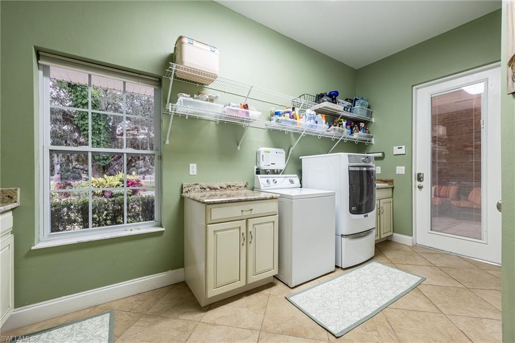 OAK HAVEN ESTATES - Residential