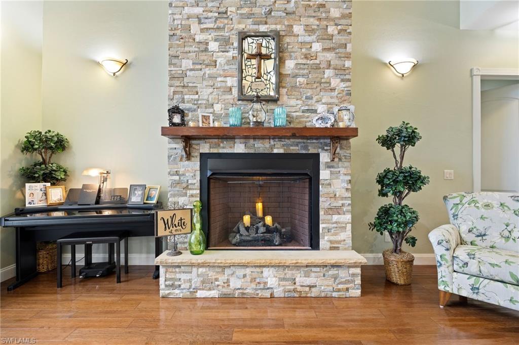 OAK HAVEN ESTATES - Residential