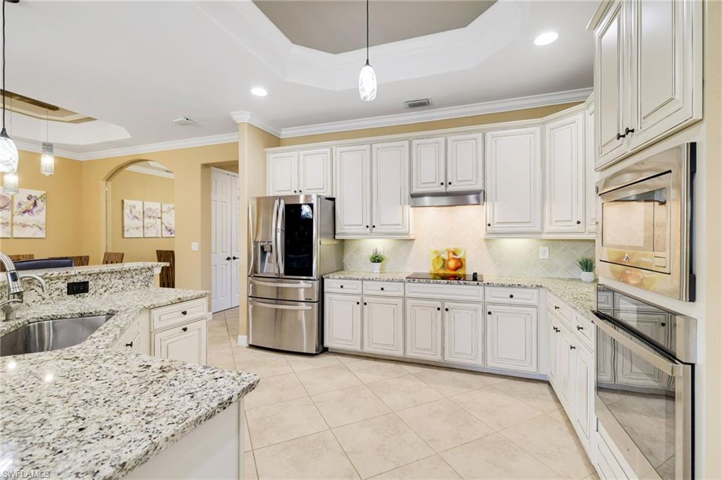 BONITA NATIONAL GOLF AND COUNTRY CLUB - Residential