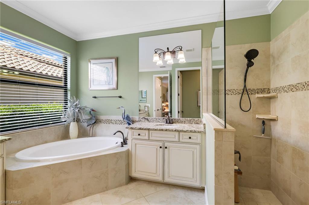 BONITA NATIONAL GOLF AND COUNTRY CLUB - Residential