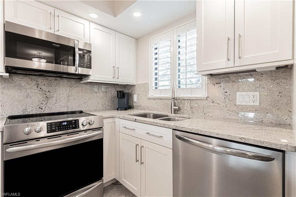 EAGLE CREEK - Residential