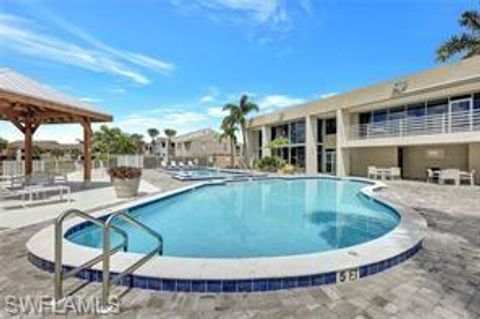 142 SANTA CLARA DR 7 NAPLES FL 34104