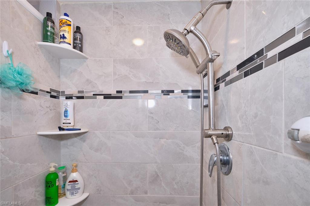 ENGLESIDE LANES SUBD - Residential