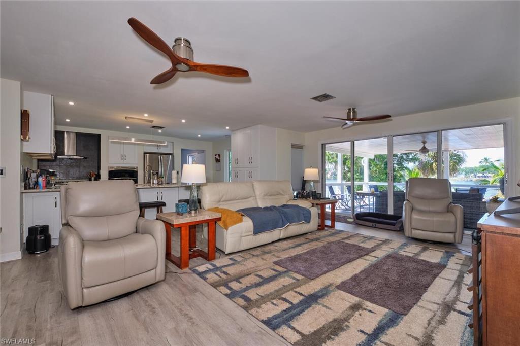 ENGLESIDE LANES SUBD - Residential