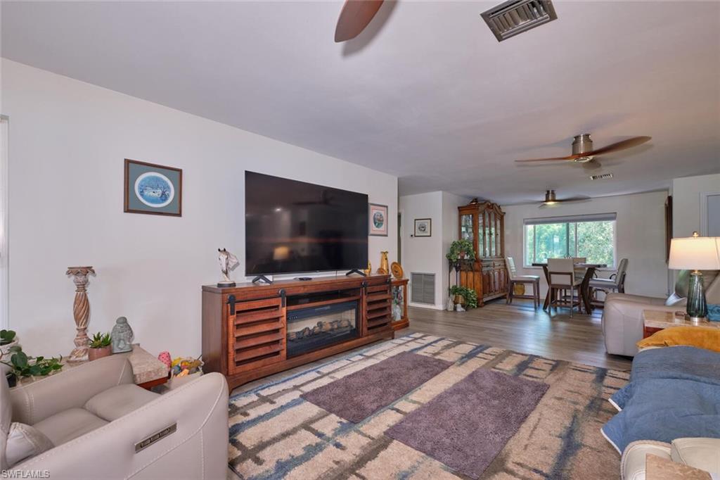 ENGLESIDE LANES SUBD - Residential