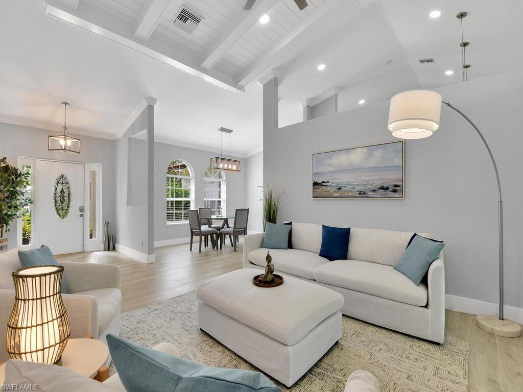 SAN CARLOS ESTATES - Residential